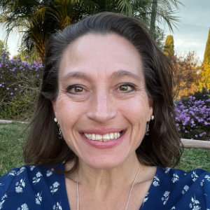 Holly Landez